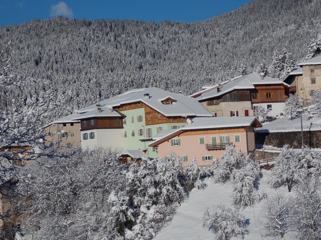 Casa Streberi Apartamento Castelfondo Quarto foto